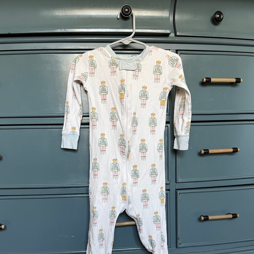 The Beaufort Bonnet Company Kids Pajamas - Cream with Toy Soldier Design
